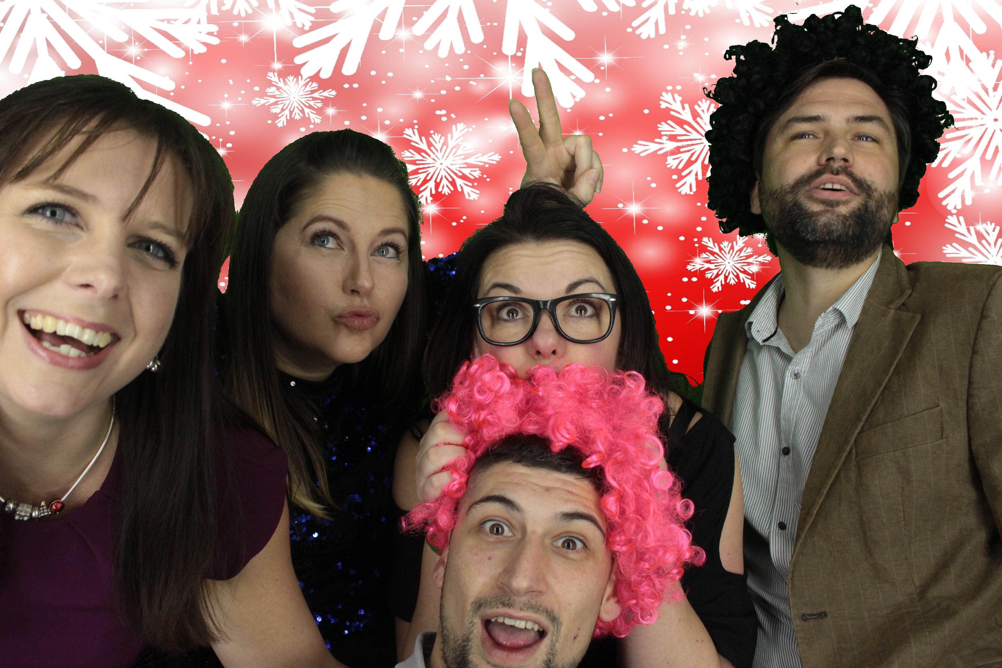 One Line Christmas Party | View more photos from the event at gallery.myphotoboothexperience.co.uk/u/MyPhotoBoothExperienceLtd/One-Line-Christmas-Party